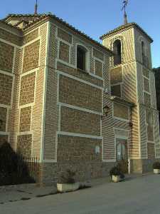 Vista lateral del Santuario 