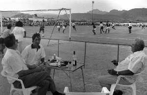 Ftbol y merienda en Aguilas