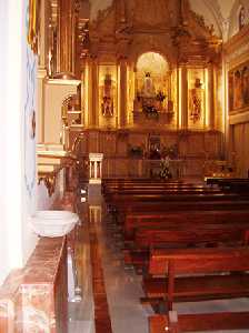 Nueva vista del interior de la iglesia