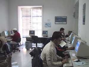 Aula de Libre acceso de Alhama de Murcia (Al pulsar se abrir la foto en una nueva ventana.)