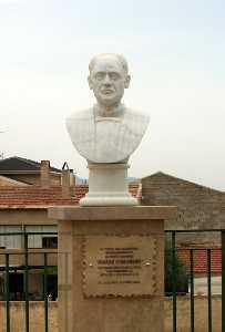 Busto de Sebastin Buedo Domingo 