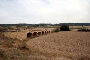 Puente Romano y Alrededores 