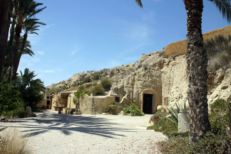 Casa Cueva de la Reina [Macisvenda]. 