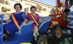 Sentadas en la carroza