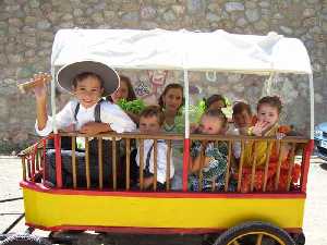 Paseo en la Feria de Medioda