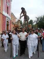 El Cristo a la salida del Asilo de Ancianos 