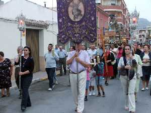 Estandarte y Faroles de la Hermandad del Cristo