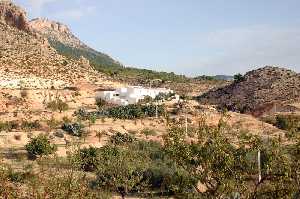 Cortijo con Monte Lairn 