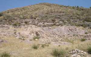 Excavaciones en el poblado de La Bastida 