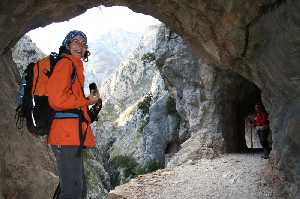 Tuneles de la Garganta del Cares - Picos de Europa 2006-12-30