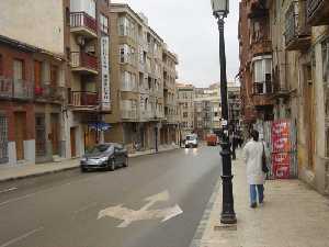 Calle principal del barrio de San Cristbal