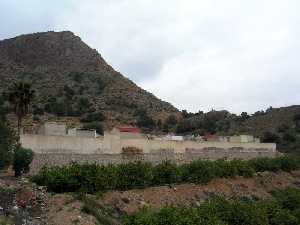 Montes de Cobatillas y Vista trasera del Cementerio