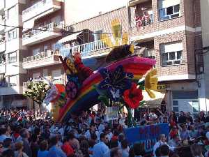 Carroza con Abejas 