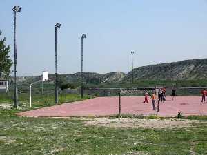 Pista deportiva del colegio La Pursima 