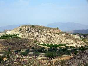 Cerro junto a las Casas