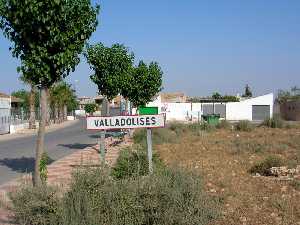 Entrada al pueblo[Valladolises]