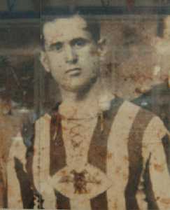 Pedro Luna, capitn del Deportivo Aguileo