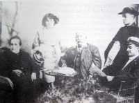 Gregorio Snchez con su familia 