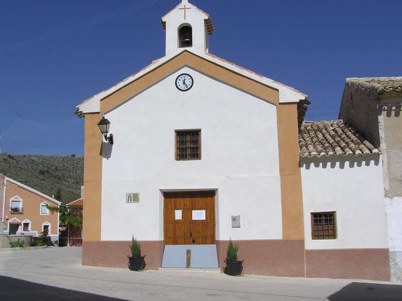 Iglesia de San Nicols de Bari [Inazares]. 