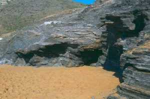 Micaesquistos en la Playa de Calblanque