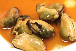 Mejillones en escabeche con clavo [Clavo]