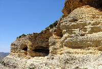 Grandes cavidades originadas por procesos de disolucin. Cuevas de Zan (Moratalla)