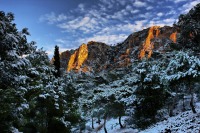 Santa Ana, en rojo y blanco