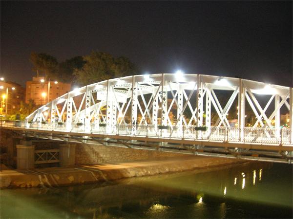 Puente luminoso