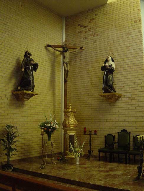 Interior de la Capilla. Ana Mari Mart�nez