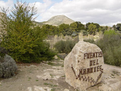 Entrada al espacio natural de las Fuentes del Marqu�s. Bego�a Jim�nez-Alfaro